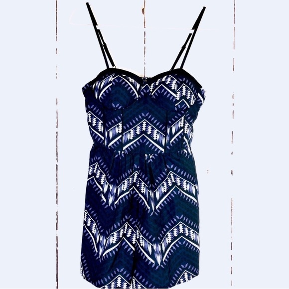 Band Of Gypsies Shorts Romper size Small - Picture 1 of 7